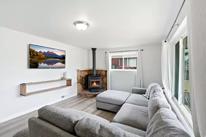 676 N Ann St W, Clearfield, UT 84015 - Photo 9