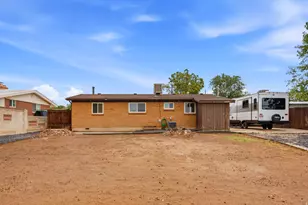 676 N Ann St W, Clearfield, UT 84015 - Photo 39