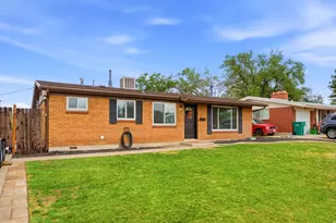 676 N Ann St W, Clearfield, UT 84015 - Photo 3