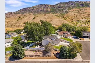 1638 N Murdock Dr, Pleasant Grove, UT 84062 - Photo 27