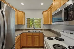 2438 S Elizabeth St, Salt Lake City, UT 84106 - Photo 11
