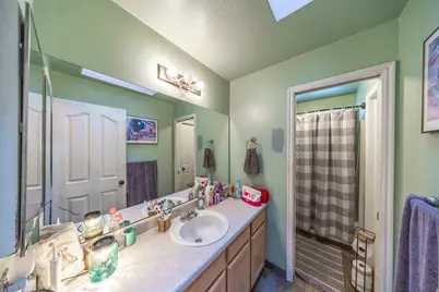 5145 W Avion St, West Valley, UT 84120 - Photo 9
