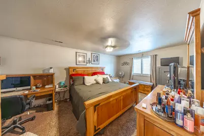 5145 W Avion St, West Valley, UT 84120 - Photo 7