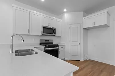 974 N 50 W #Y-405, Brigham City, UT 84302 - Photo 5