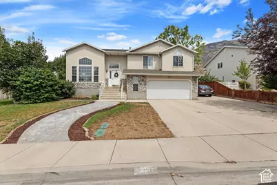 237 E 1640 N, Pleasant Grove, UT 84062 - Photo 3