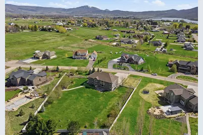 5462 E 2575 N, Eden, UT 84310 - Photo 49