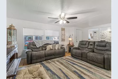 1602 Indian Summer Dr, Salt Lake City, UT 84116 - Photo 9