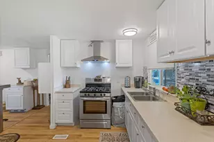 1602 Indian Summer Dr, Salt Lake City, UT 84116 - Photo 5
