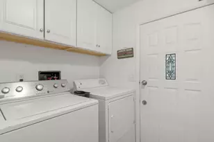 1602 Indian Summer Dr, Salt Lake City, UT 84116 - Photo 11