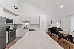 2025 E Cotton Willow Ln, Holladay, UT 84117 - Photo 9