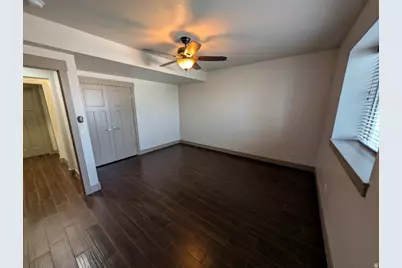 8775 S Millrace Cir, West Jordan, UT 84088 - Photo 17