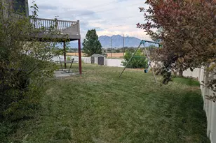 8775 S Millrace Circle, West Jordan, UT 84088 - Photo 29