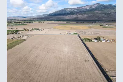 700 E 1400 S #3, Elsinore, UT 84724 - Photo 3