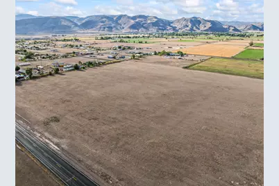 700 E 1400 S #3, Elsinore, UT 84724 - Photo 13