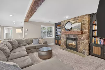6640 W 9500 N, Highland, UT 84003 - Photo 43
