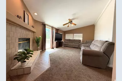 395 W Walk St, Stockton, UT 84071 - Photo 15