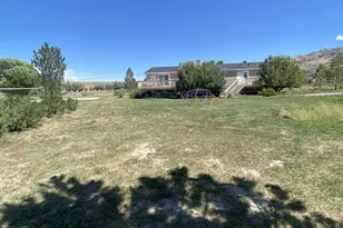 395 W Walk St, Stockton, UT 84071 - Photo 27