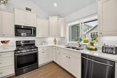 532 N Mallard Dr #C, Vineyard, UT 84059 - Photo 7