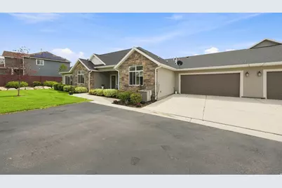 532 N Mallard Dr #C, Vineyard, UT 84059 - Photo 3