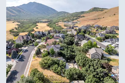 692 S Deer Hollow Rd, Tooele, UT 84074 - Photo 5