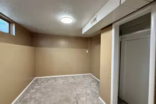 42 S 450 E, Clearfield, UT 84015 - Photo 29