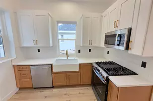 139 S Dooley Ct, Salt Lake City, UT 84102 - Photo 9