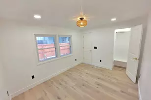 139 S Dooley Ct, Salt Lake City, UT 84102 - Photo 13