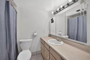 2932 S Fetzer Dr, Magna, UT 84044 - Photo 11