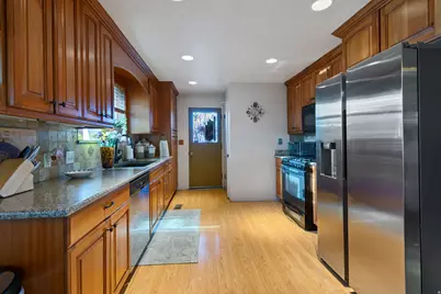 596 N 30 W, American Fork, UT 84003 - Photo 5