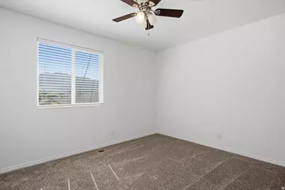544 Pine Cone Way, Ogden, UT 84404 - Photo 15