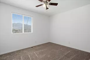 544 Pine Cone Way, Ogden, UT 84404 - Photo 15