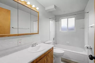 626 S 400 E #A-B, Payson, UT 84651 - Photo 11