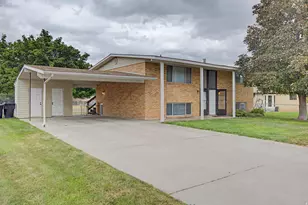 626 S 400 E, Payson, UT 84651 - Photo 1