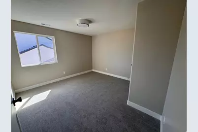 3402 W 900 N #132, Layton, UT 84041 - Photo 11