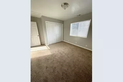 5634 S 1150 W, Riverdale, UT 84405 - Photo 9