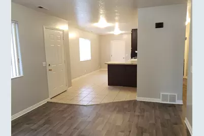 5634 S 1150 W, Riverdale, UT 84405 - Photo 15