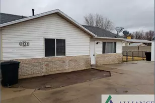 5634 S 1150 W, Riverdale, UT 84405 - Photo 1