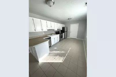 5634 S 1150 W, Riverdale, UT 84405 - Photo 5