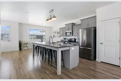 424 S 900 W, American Fork, UT 84003 - Photo 11