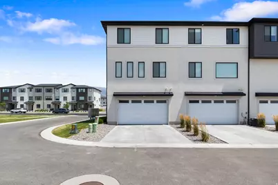 424 S 900 W, American Fork, UT 84003 - Photo 31