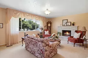 920 N 325 W, Bountiful, UT 84010 - Photo 3