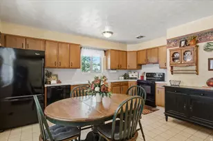920 N 325 W, Bountiful, UT 84010 - Photo 5