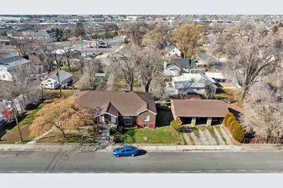 77 N Main St W, Pleasant Grove, UT 84062 - Photo 35