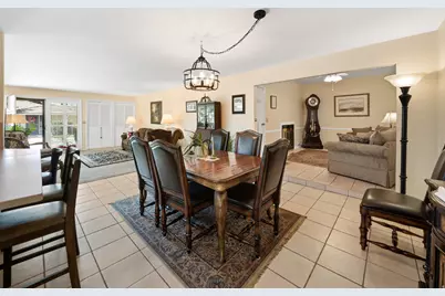 1949 E 5150 S, Holladay, UT 84117 - Photo 9