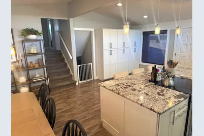 1366 E Greenfield Ave, Murray, UT 84121 - Photo 17