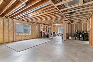 7555 N Pinecone Rd, Eagle Mountain, UT 84005 - Photo 27