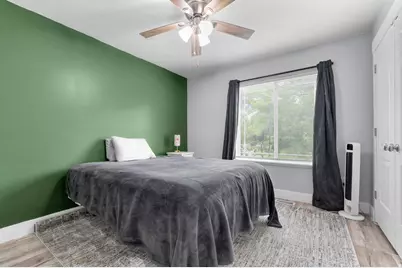 7555 N Pinecone Rd, Eagle Mountain, UT 84005 - Photo 21