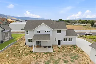 554 W Cottle Ln, Farmington, UT 84025 - Photo 5