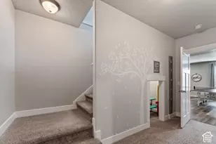 614 W Regent Garden Ln, Bluffdale, UT 84065 - Photo 25