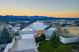 614 W Regent Garden Ln, Bluffdale, UT 84065 - Photo 45